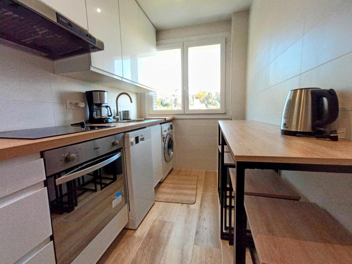 Private Room In Renovated Apartment - Tram 1 Min Walk Ница Екстериор снимка