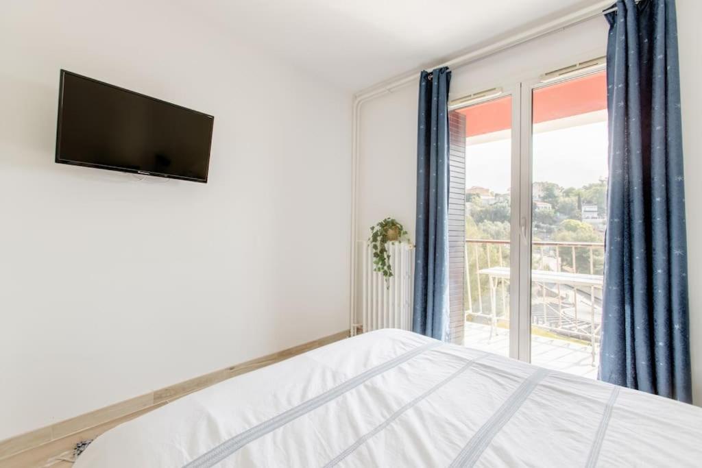 Private Room In Renovated Apartment - Tram 1 Min Walk Ница Екстериор снимка