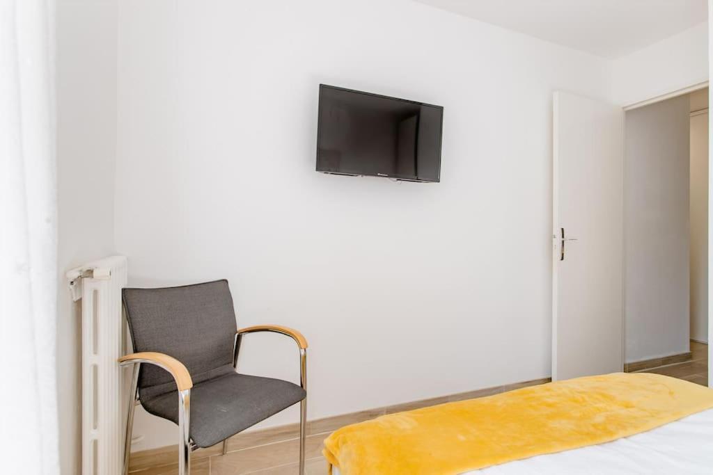 Private Room In Renovated Apartment - Tram 1 Min Walk Ница Екстериор снимка