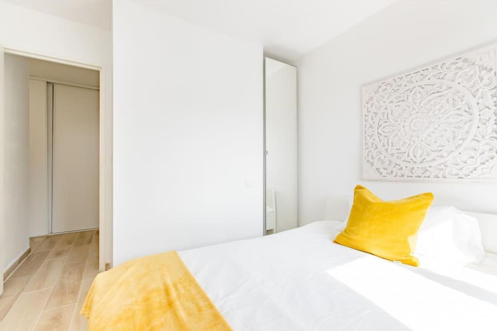 Private Room In Renovated Apartment - Tram 1 Min Walk Ница Екстериор снимка